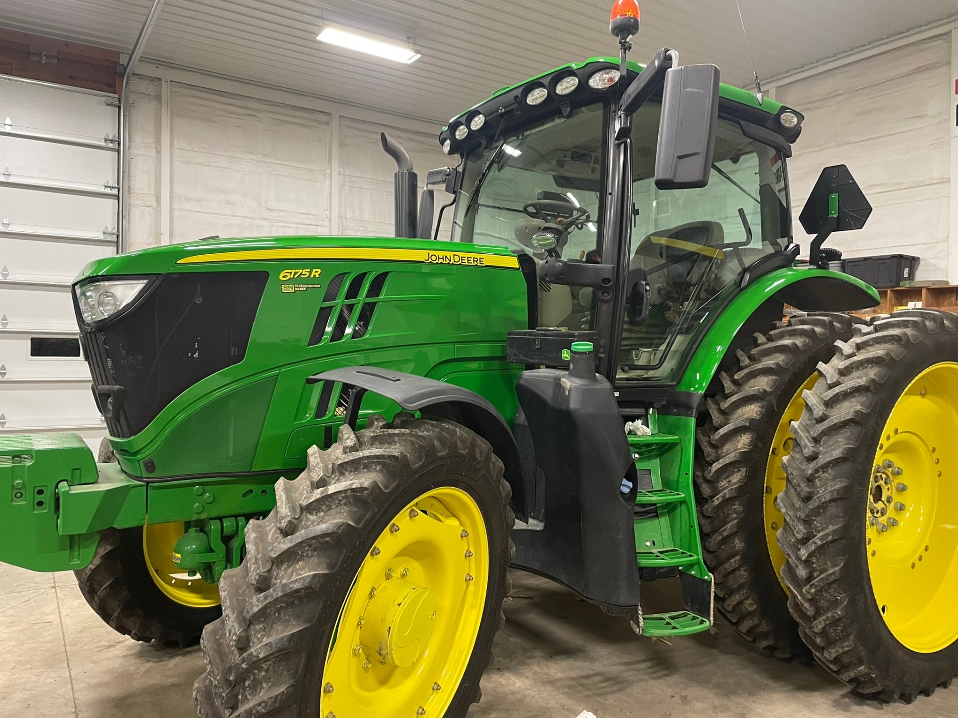 John Deere 6175R protected with ROAR ceramic coating